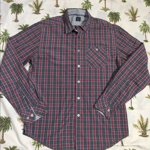 J.L just keep liven men’s shirt size medium